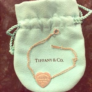 Tiffany & Co sterling silver heart 925 bracelet